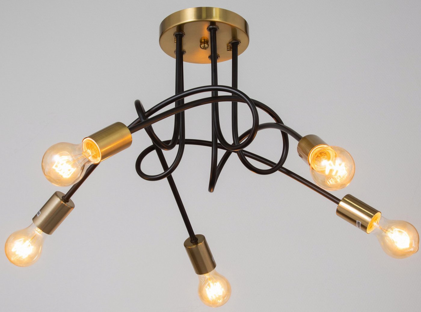 

Люстра средней высоты BayerLux Узел 10777403 (черный/латунь)