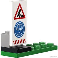 Конструктор LEGO City 60325 Бетономешалка