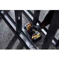 Винтоверт DeWalt DCF850NT (без АКБ, кейс)