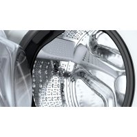Стиральная машина Bosch Serie 6 WGG242ZKPL