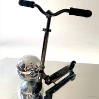 Двухколесный детский самокат Micro Sprite LED (черный неохром)