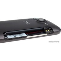 Телефон HTC Desire HD