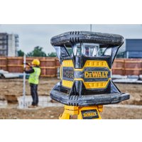 Лазерный нивелир DeWalt DCE080D1RS (с 1-им АКБ, кейс)