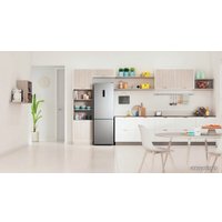 Холодильник Indesit ITR 5180 X