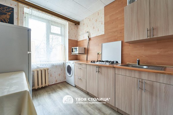 3-комн. квартира, 61.7 м², Мулявина бульвар