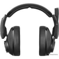 Наушники Sennheiser GSP 670