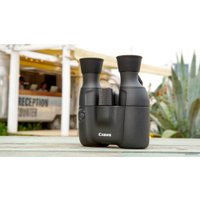 Бинокль Canon 8x20 IS