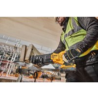 Сабельная пила DeWalt DCS386H2T (с 2-мя АКБ, кейс)