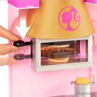 Аксессуары для кукольного домика Barbie Ресторан GXY72