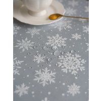 Скатерть Моготекс Серебряные снежинки 02ШС1-14-КВ рис.2652/250302 (180x150) в Бобруйске