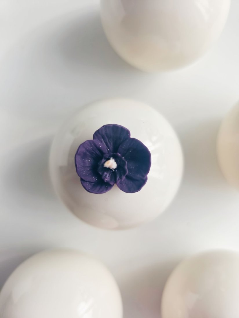 

Набор формовых свечей COLIBRICANDLES Керамический шар 5 шт в брендовой коробке (без аромата)