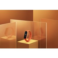 Фитнес-браслет Amazfit Band 5 (оранжевый)