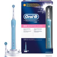 Электрическая зубная щетка Oral-B Pro 800 Sensitive Clean D16.524.2U