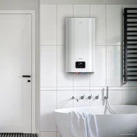 Накопительный электрический водонагреватель Timberk Home Intellect T-WSS50-N72-V-WF