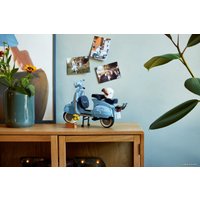 Конструктор LEGO Creator Expert 10298 Vespa 125