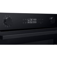 Электрический духовой шкаф Samsung NV7B4425ZAK/U2