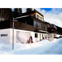 Снегоуборщик Husqvarna ST 121E