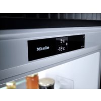 Холодильник Miele KFN 7785 C