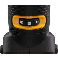 Электролобзик DeWalt DCS335P2 (с 2-мя АКБ, кейс)