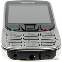 Кнопочный телефон Nokia 6303i classic