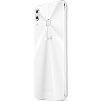 Смартфон ASUS ZenFone 5 4GB/64GB ZE620KL (белый)