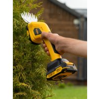 Кусторез + ножницы Denzel GS-20 59432 (с 1-им АКБ)