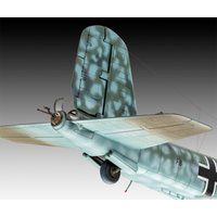 Сборная модель Revell 03913 Тяжелый бомбардировщик Heinkel He177 A-5 Greif