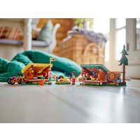 Конструктор LEGO Friends 42624 Лагерь приключений: Уютные домики