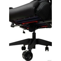 Игровое (геймерское) кресло Knight Outrid Smile (экокожа черный) в Витебске