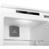 Холодильник MAUNFELD MBF193NFFWGR