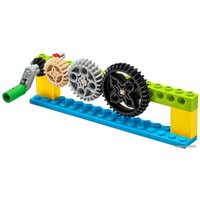 Набор деталей LEGO Education 45401 Набор BricQ Motion Старт