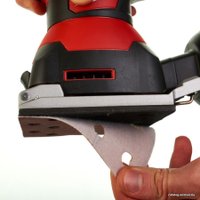 Виброшлифмашина Milwaukee SPS 140