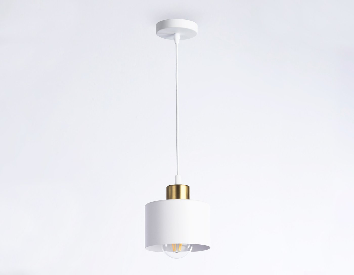 

Подвесная люстра Ambrella light Traditional TR8112