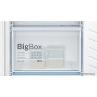 Холодильник Bosch KIN86VS20R