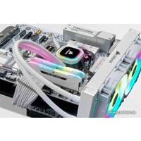 Оперативная память Corsair Vengeance RGB PRO SL 2x16ГБ DDR4 3600 МГц CMH32GX4M2D3600C18W