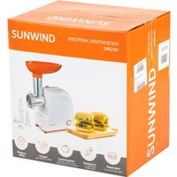 Мясорубка SunWind SWG181
