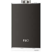 Портативный усилитель FiiO Q1