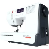 Компьютерная швейная машина Bernina Bernette B38