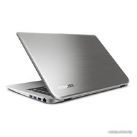 Ноутбук Toshiba Satellite E45t-A4300