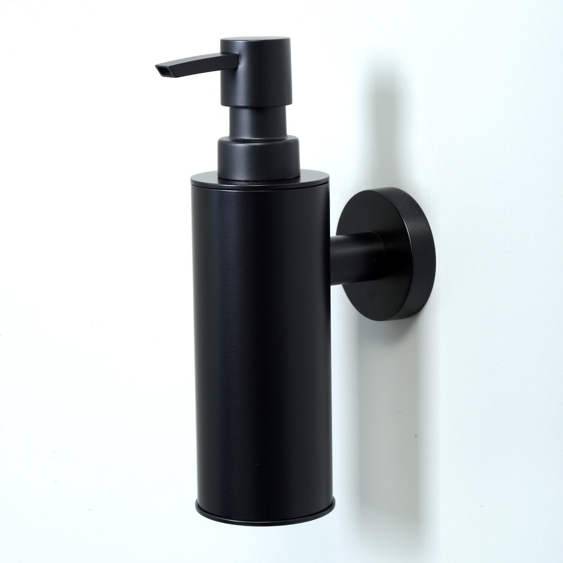 

Дозатор для жидкого мыла Wasserkraft K-1399Black