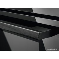 Электрический духовой шкаф Electrolux EOC6H71Z