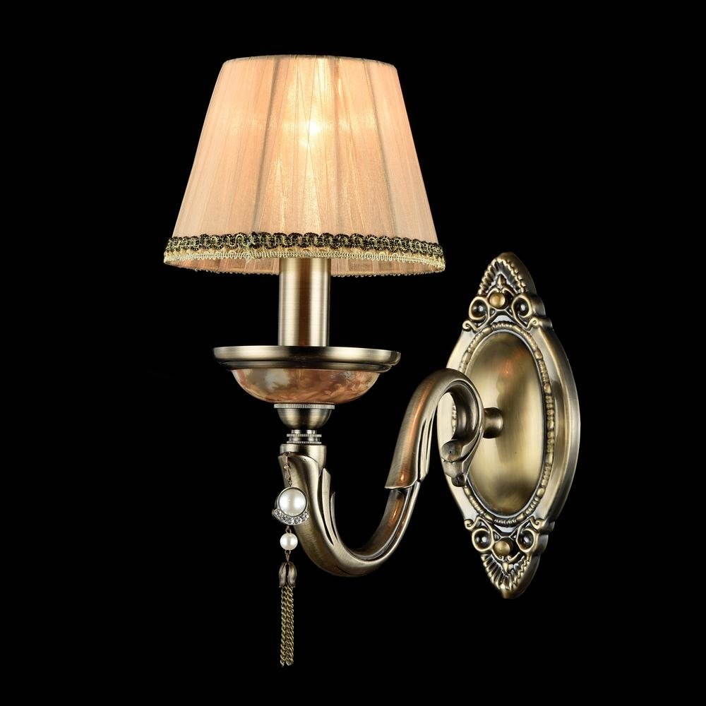 

Бра Maytoni Royal Classic Demitas RC024-WL-01-R