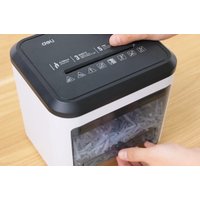 Шредер Deli ET002 (черный)