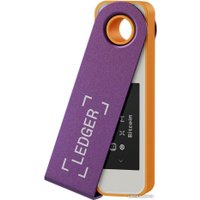 Аппаратный криптокошелек Ledger Nano S Plus (ретро гейминг)