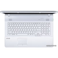 Ноутбук Sony VAIO VPC-EF4E1R/WI