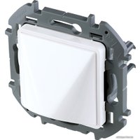 Вывод кабеля Legrand Inspiria 673890