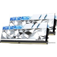 Оперативная память G.Skill Trident Z Royal Elite 2x16GB PC4-34100 F4-4266C16D-32GTES