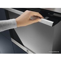Электрический духовой шкаф Electrolux SurroundCook 600 EOF3H00BX