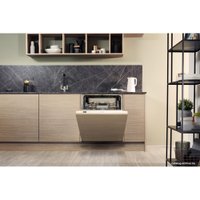 Встраиваемая посудомоечная машина Hotpoint-Ariston HIC 3B+26