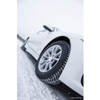 Зимние шины Ikon Tyres Hakkapeliitta 8 205/65R15 99T